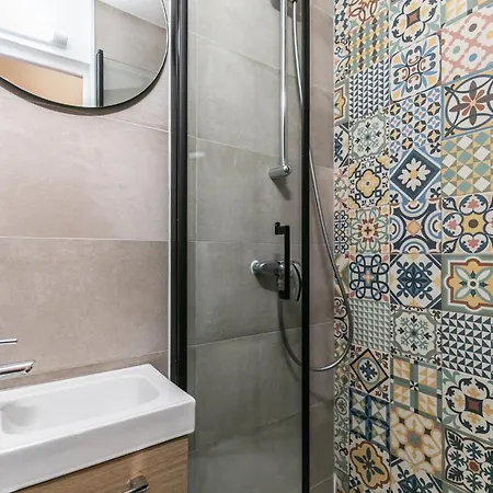 Mba Splendide Saint-michel Centre