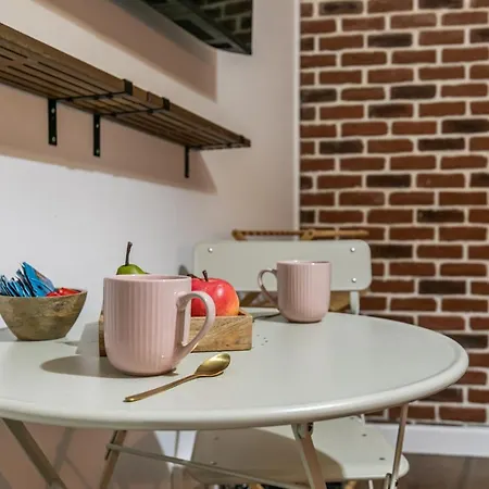 Mba Splendide Saint-michel Centre *