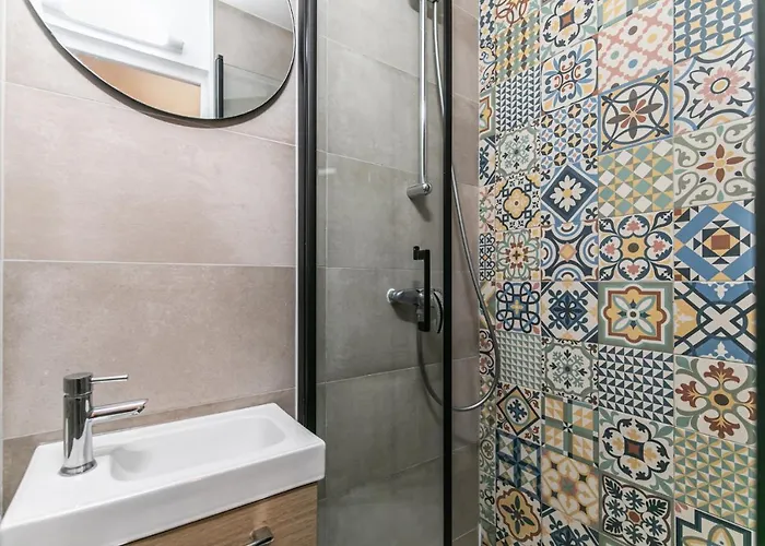 Mba Splendide Saint-michel Centre