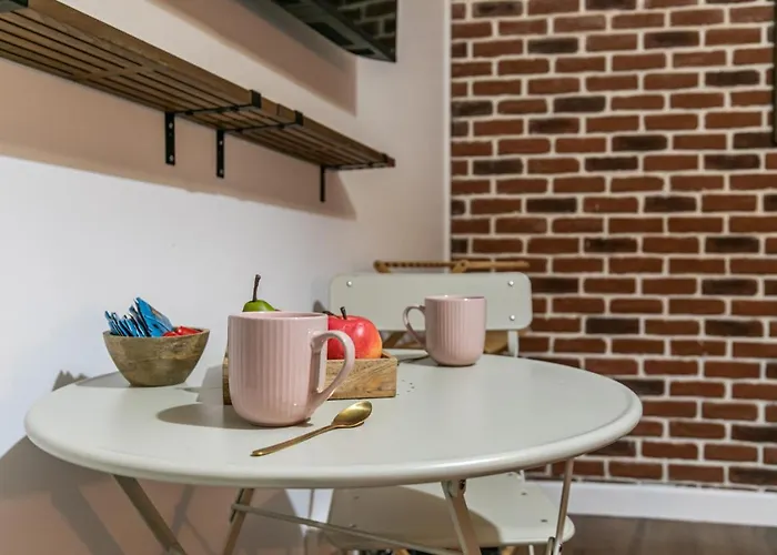 Mba Splendide Saint-michel Centre *