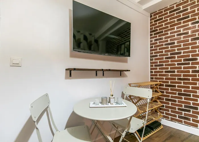 Mba Splendide Saint-michel Centre * Párizs